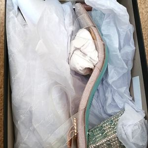 Betsey Johnson SB-BELL CLEAR